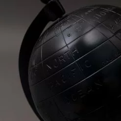 Dutchbone Statuettes Et Figurines Mappemonde En Aluminium Noir H33cm -Vases Soldes mappemonde en aluminium noir h33cm 5