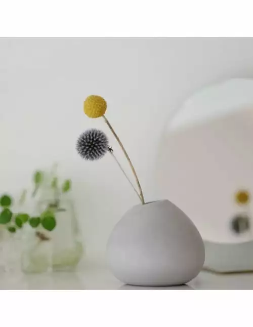 Gone's Vases Soliflore En Béton Cream Gold 4 Gone's Vases Soliflore En Béton Cream Gold – Image 2