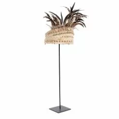 Bazar Bizar Statuettes Et Figurines Statue Avec Chapeau En Plumes Naturelles Noires Sur Socle Métallique -Vases Soldes statue avec chapeau en plumes naturelles noires sur socle metallique 4