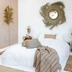 Bazar Bizar Statuettes Et Figurines Statue En Bois Et Grand Coquillage -Vases Soldes statue en bois et grand coquillage 3