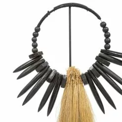 Bazar Bizar Statuettes Et Figurines Statue En Bois Et Herbe Rayung Sur Socle En Métal -Vases Soldes statue en bois et herbe rayung sur socle en metal 2