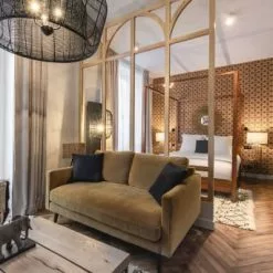 Maisons Du Monde Statuettes Et Figurines Statuette 2 éléphants Grise Et Socle En Métal Noir H21 -Vases Soldes statuette 2 elephants grise et socle en metal noir h21 1000 10 26 191209 6