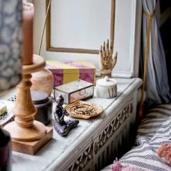 Bloomingville Statuettes Et Figurines Statuette En Polyrésine Noire H13 -Vases Soldes statuette en polyresine noire h13 2