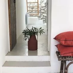 Passage Vernet Vases Vase Façon Pot à Lait En Métal Rouge -Vases Soldes vase facon pot a lait en metal rouge 4